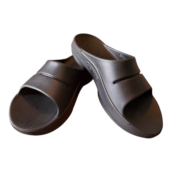 Oofos OoAhh Recovery Slides Men's 8 Women's 10 Black Sandals Comfort Lightweight - Picture 1 of 12